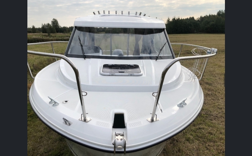 Jeanneau Merry Fisher 695 cabin-kuva-6
